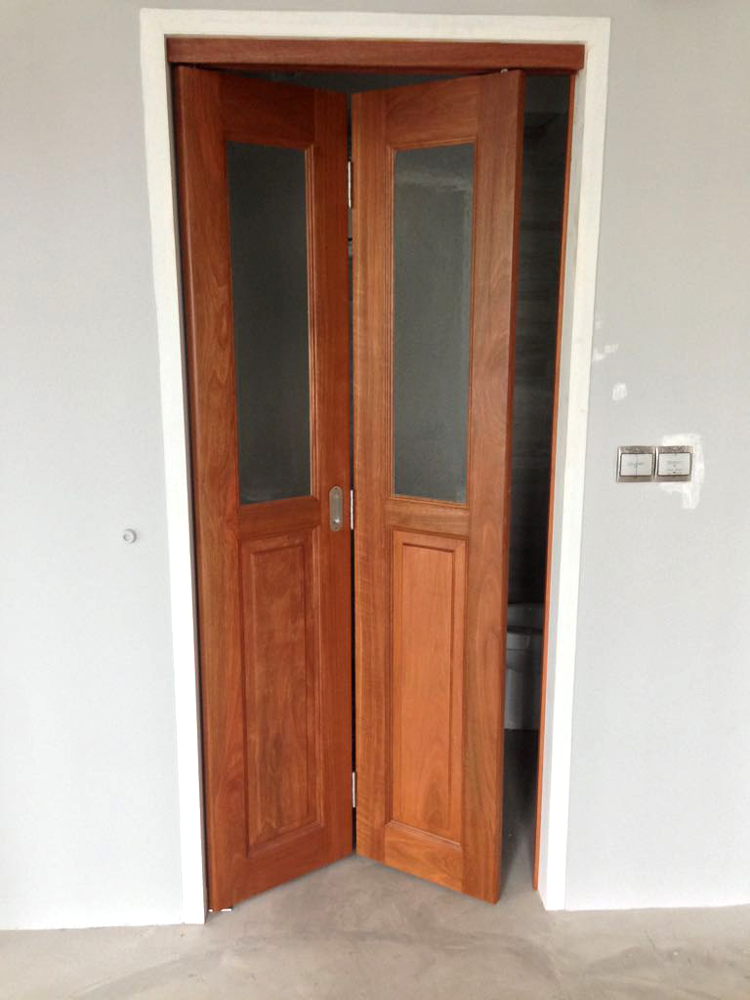 Bi-fold Door for Toilet
