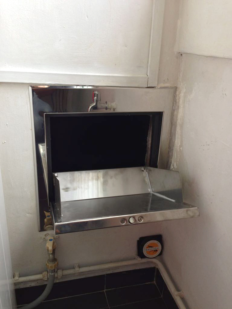 Stainless Steel Rubbish Chute – Top 1 Singapore Safety Window