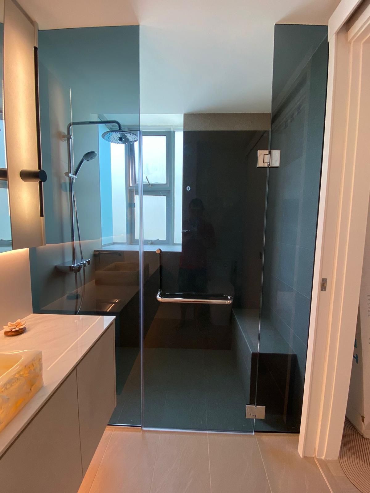 Shower screen Singapore